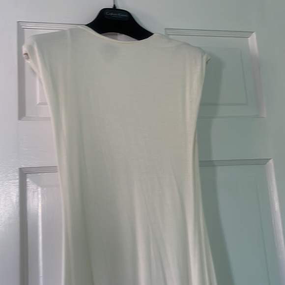 Ivory dress size 2 - never worn - Picture 5 of 6